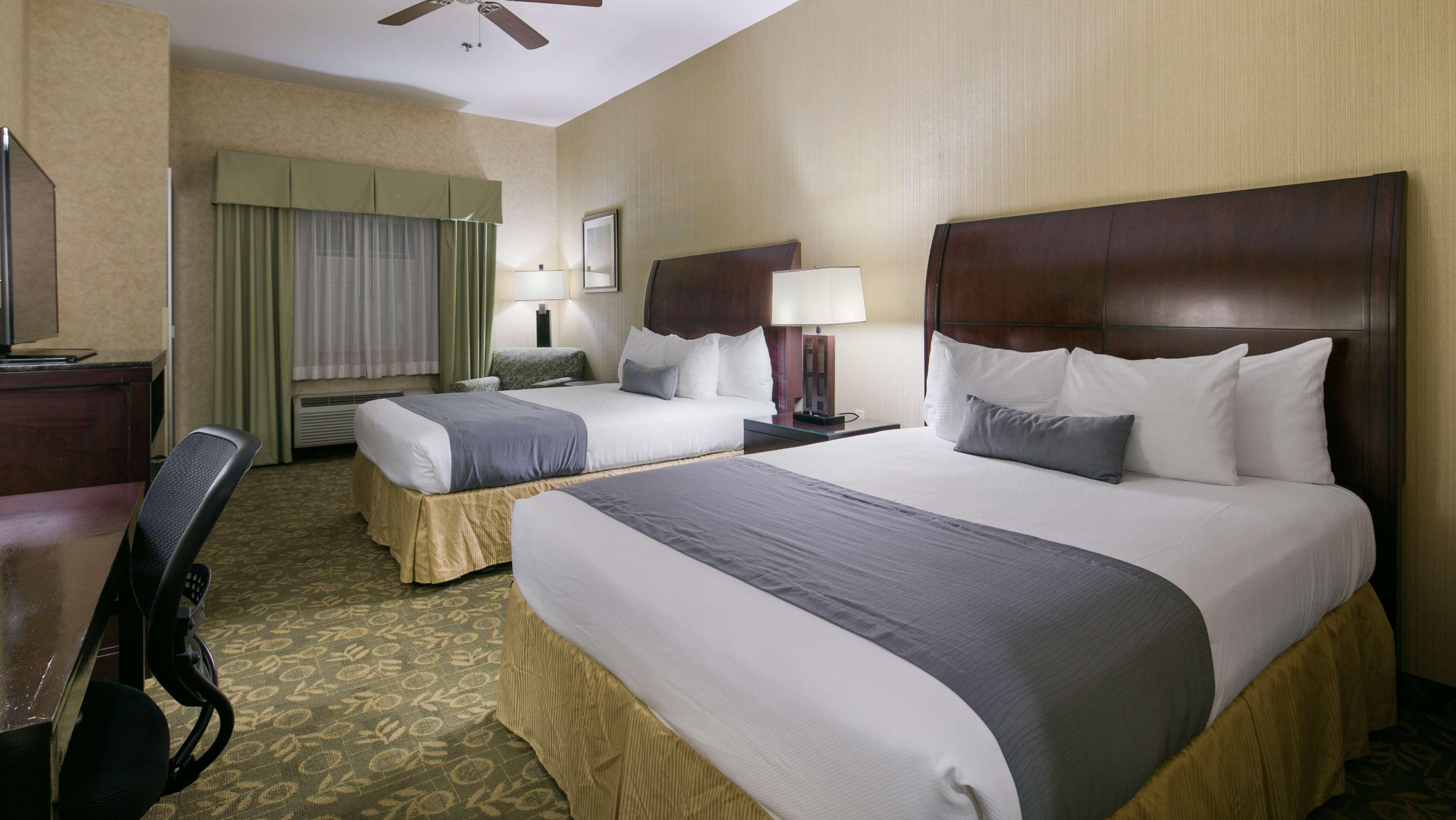 Best Western Plus Wasco Inn & Suites Luaran gambar