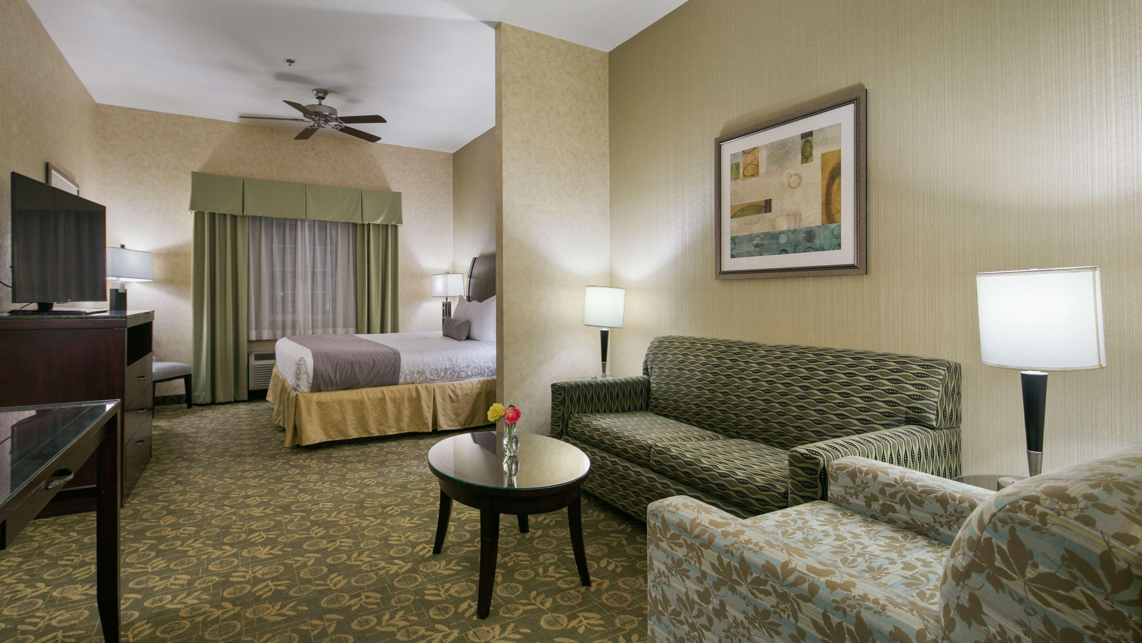 Best Western Plus Wasco Inn & Suites Luaran gambar