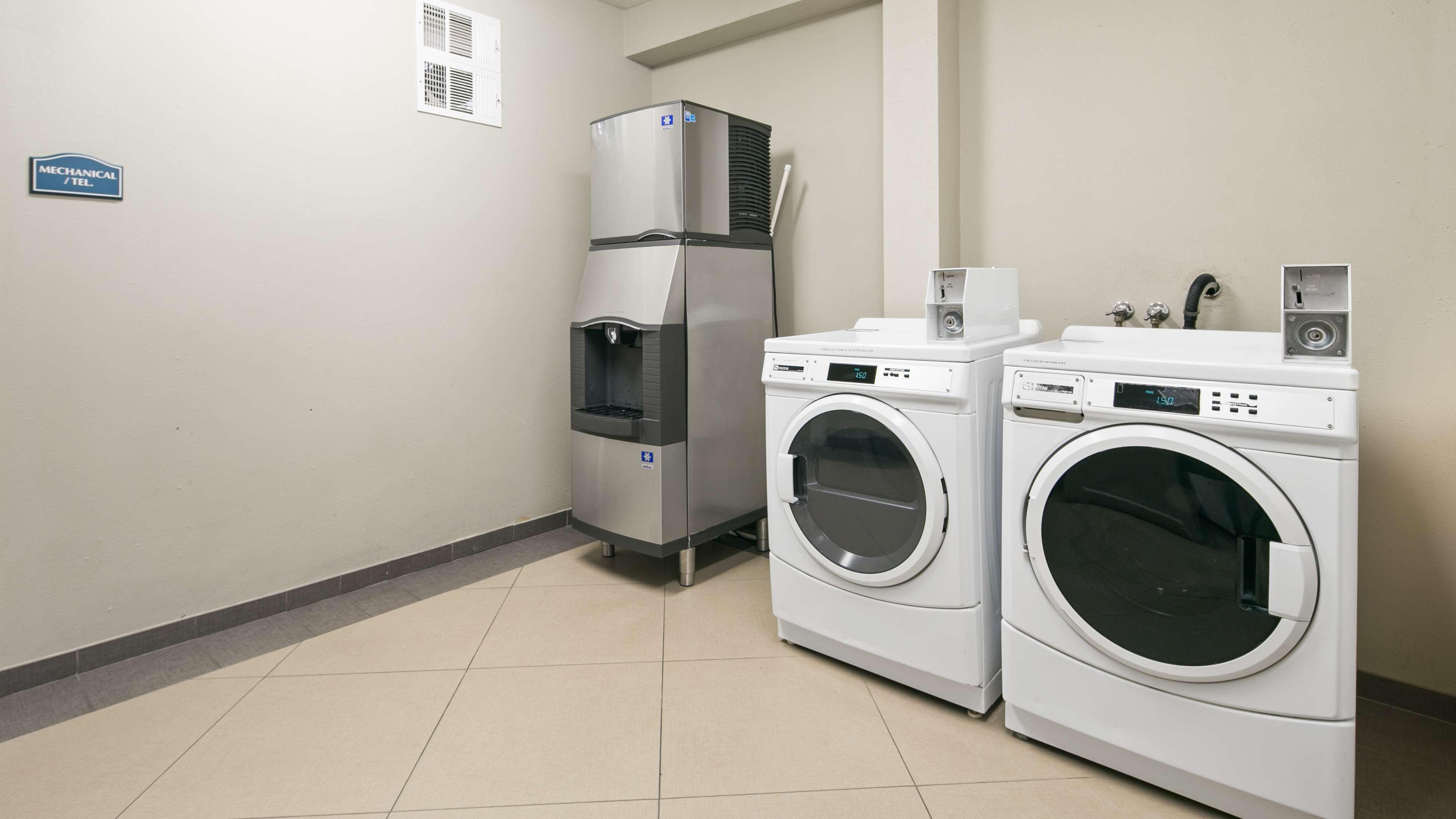 Best Western Plus Wasco Inn & Suites Luaran gambar