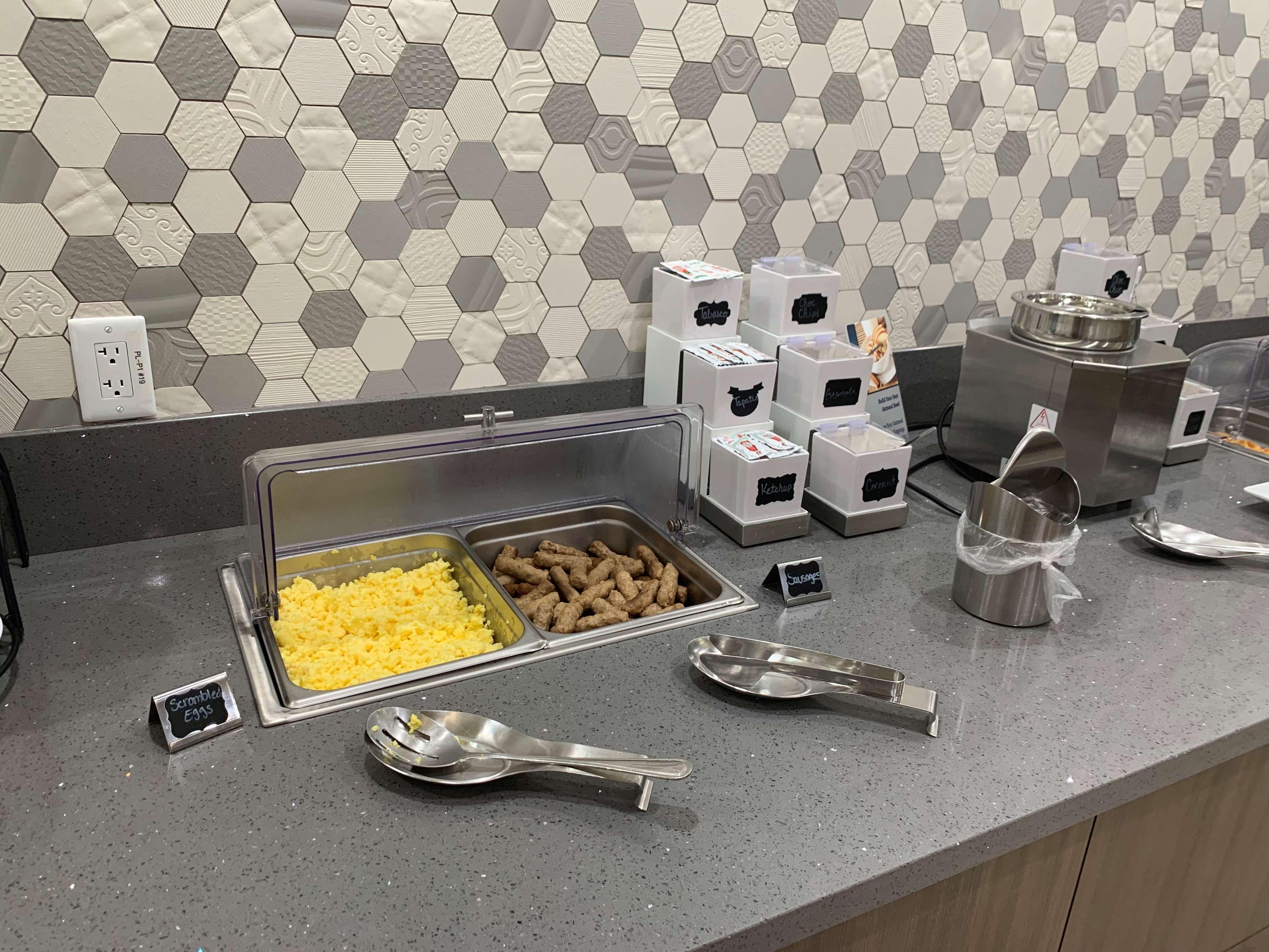 Best Western Plus Wasco Inn & Suites Luaran gambar