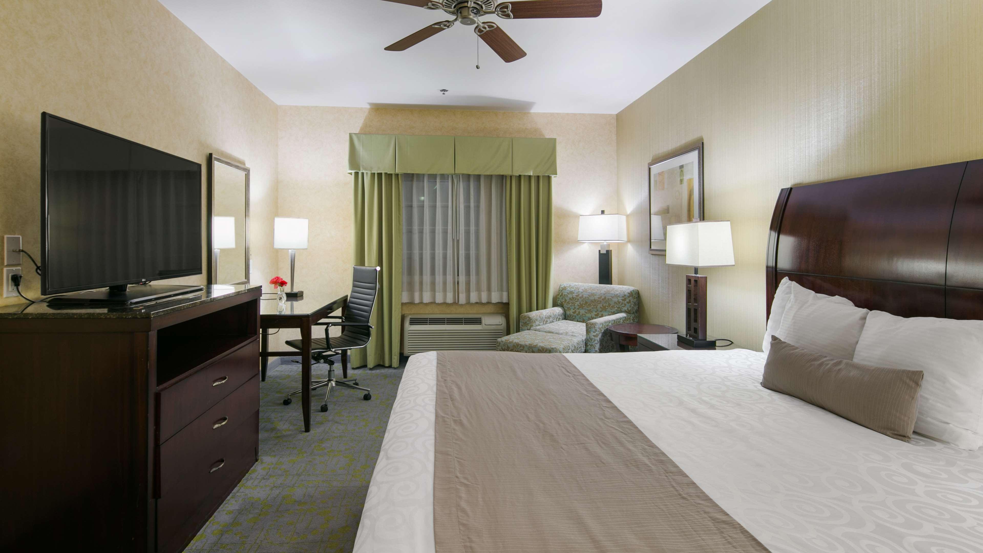 Best Western Plus Wasco Inn & Suites Luaran gambar
