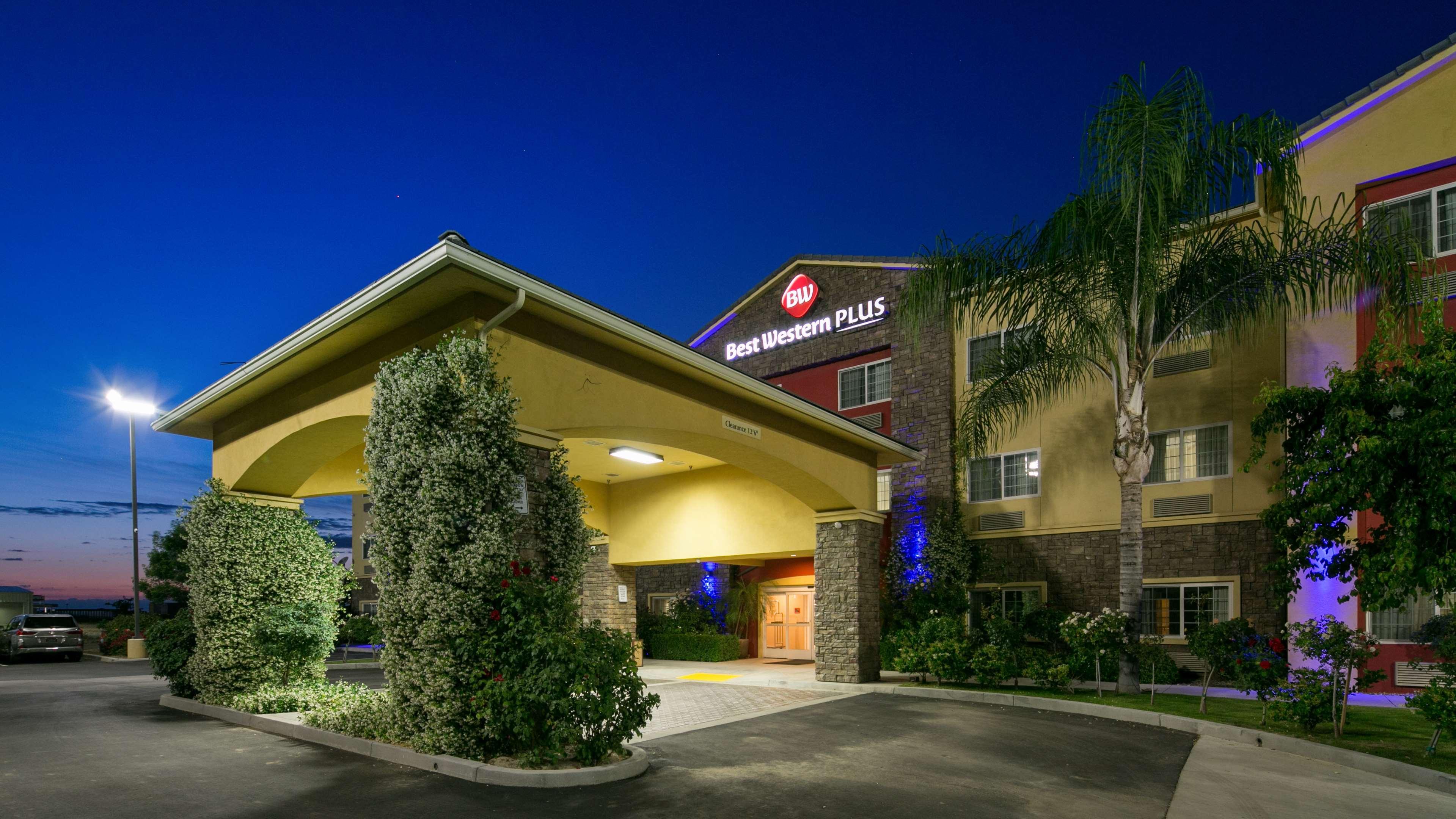 Best Western Plus Wasco Inn & Suites Luaran gambar