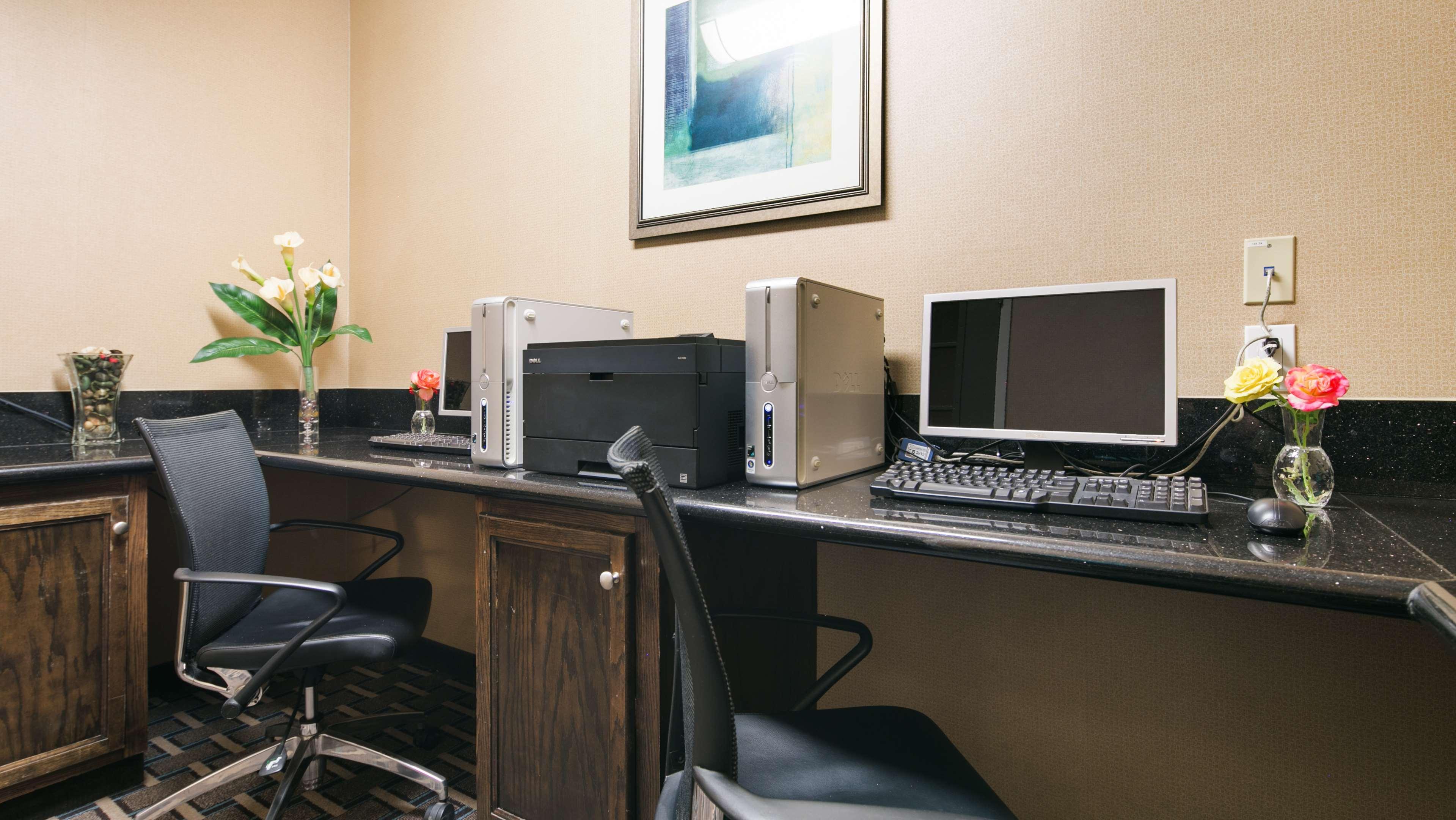 Best Western Plus Wasco Inn & Suites Luaran gambar