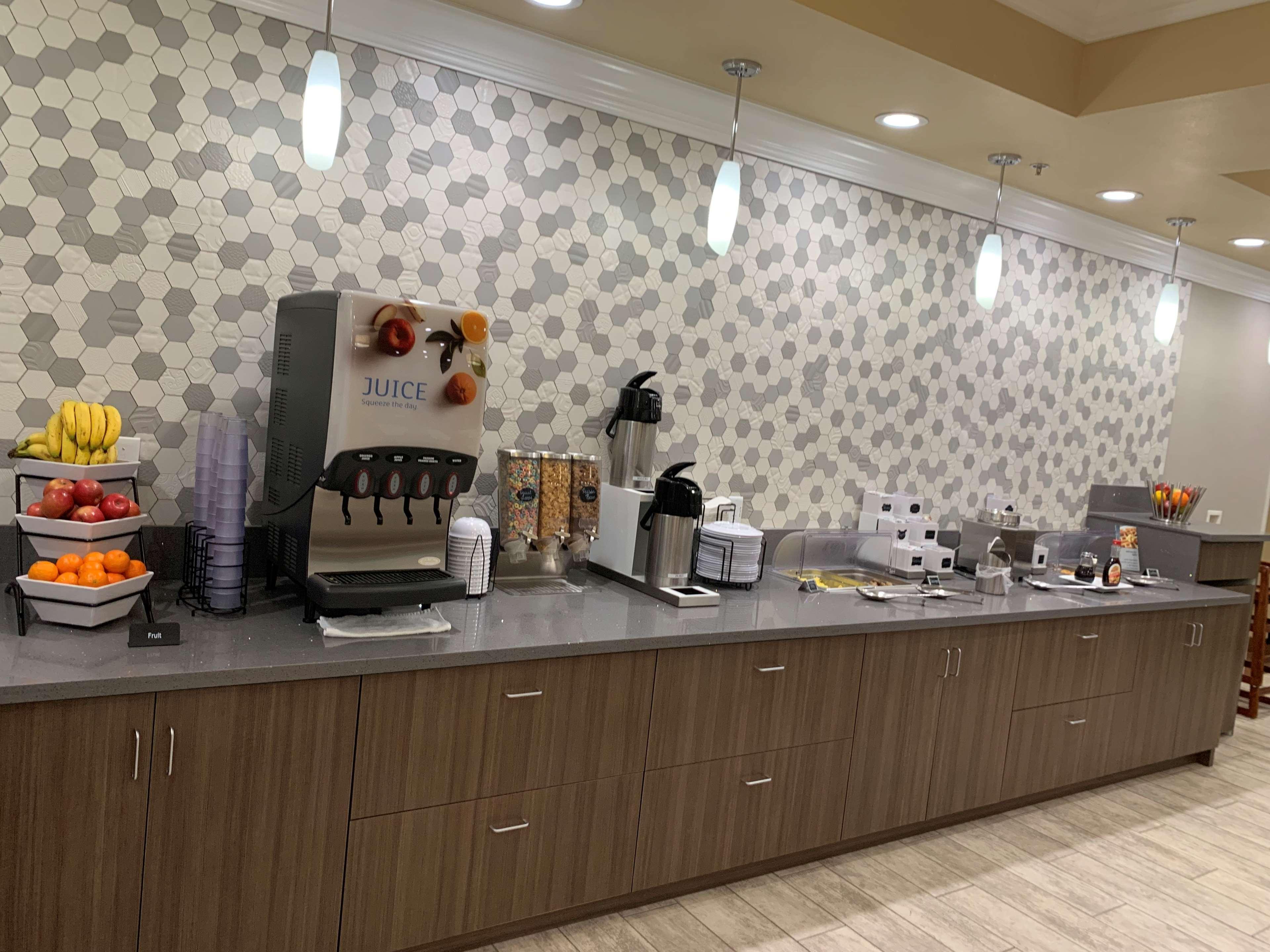 Best Western Plus Wasco Inn & Suites Luaran gambar
