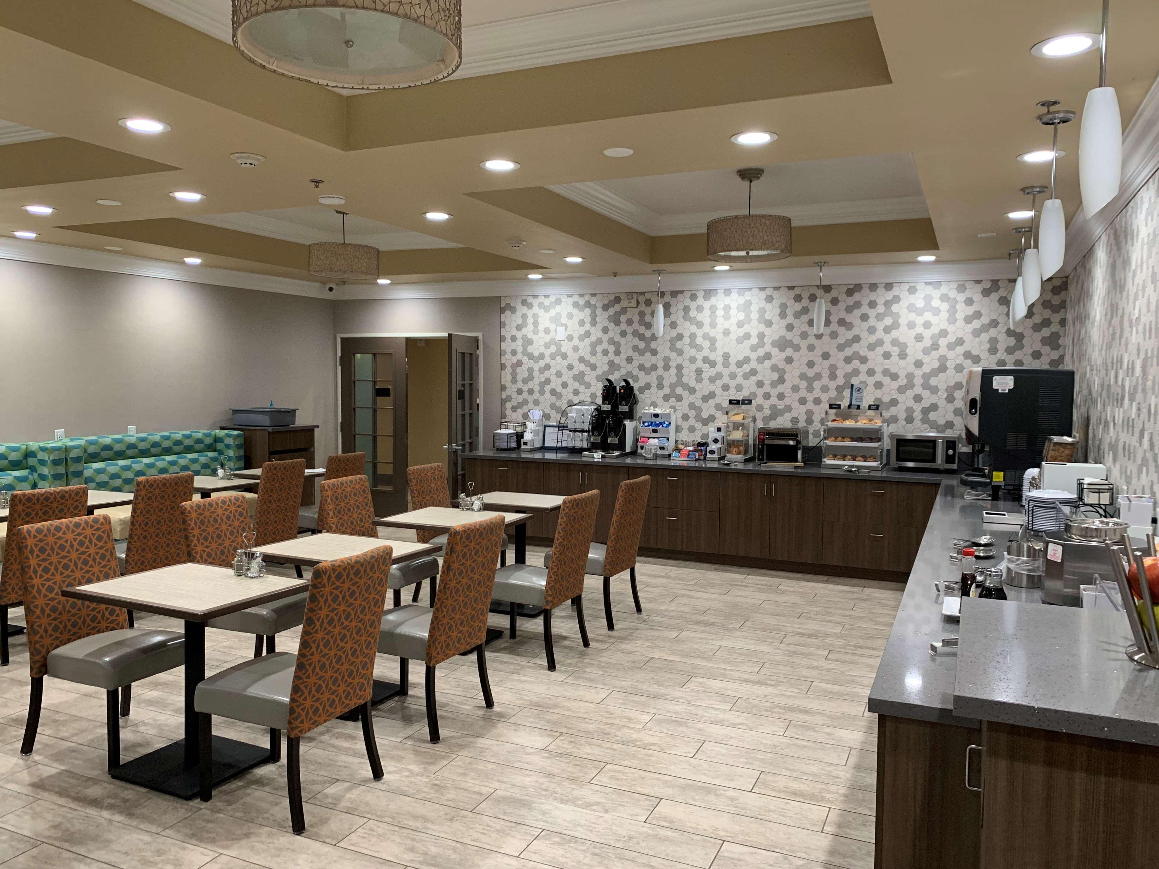 Best Western Plus Wasco Inn & Suites Luaran gambar