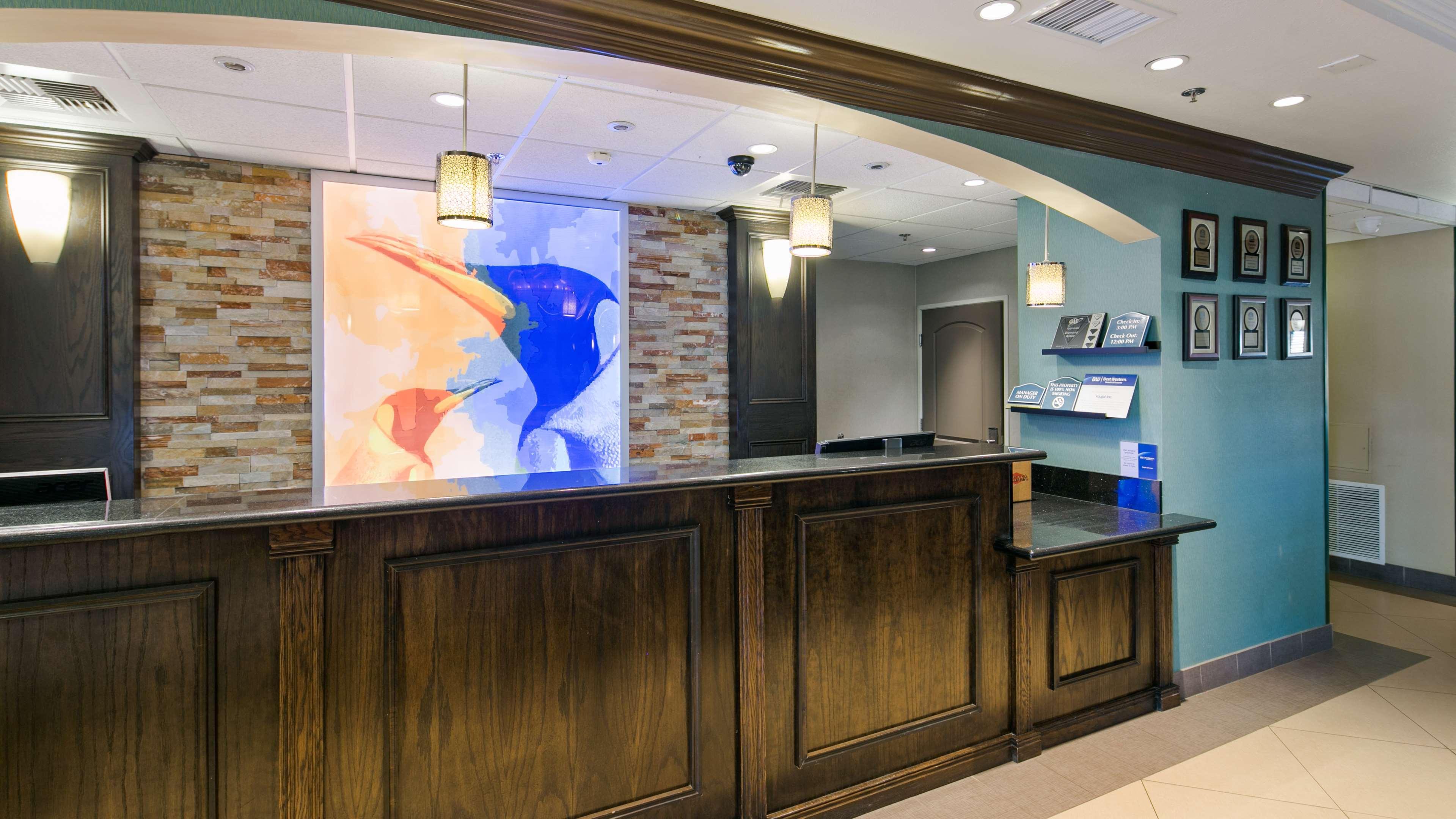 Best Western Plus Wasco Inn & Suites Luaran gambar