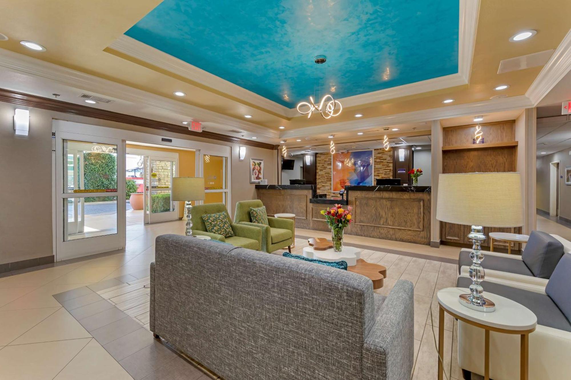 Best Western Plus Wasco Inn & Suites Luaran gambar