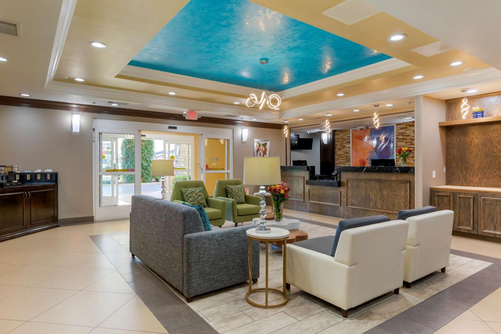 Best Western Plus Wasco Inn & Suites Luaran gambar