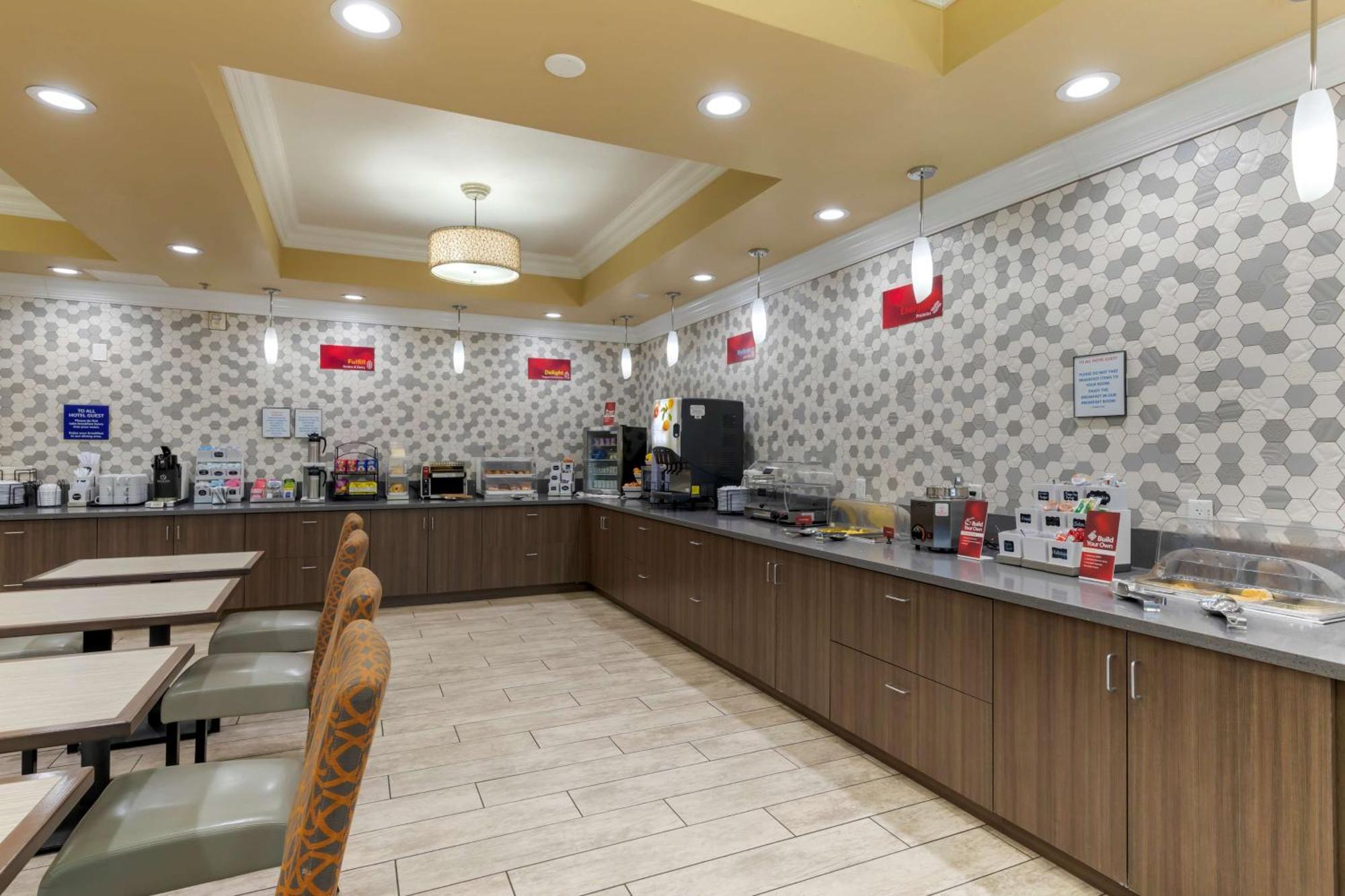Best Western Plus Wasco Inn & Suites Luaran gambar