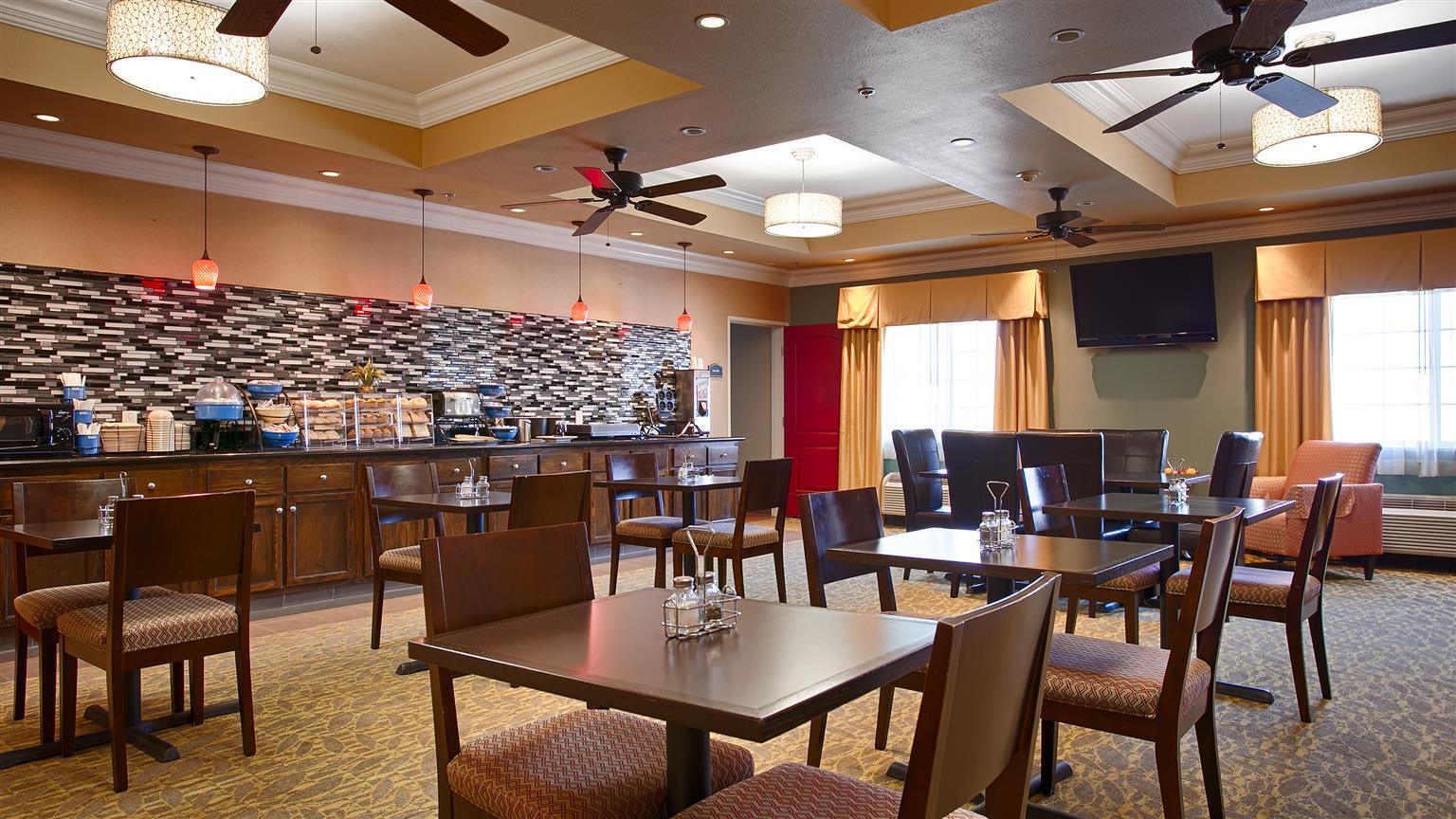 Best Western Plus Wasco Inn & Suites Luaran gambar